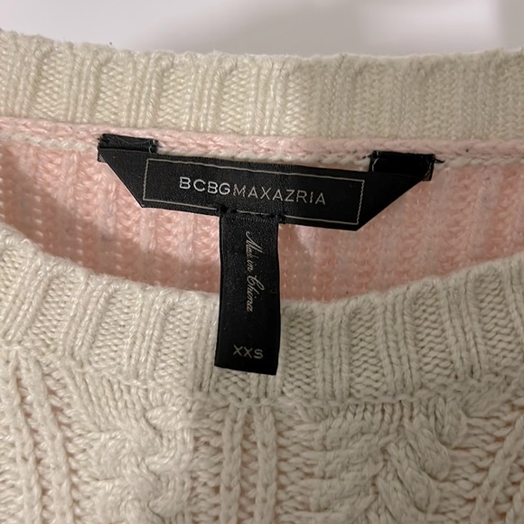 BCBGMaxAzria women asymmetrical Alpaca Blend Sweater XXS Pink Beige Crew Neck - Picture 2 of 4